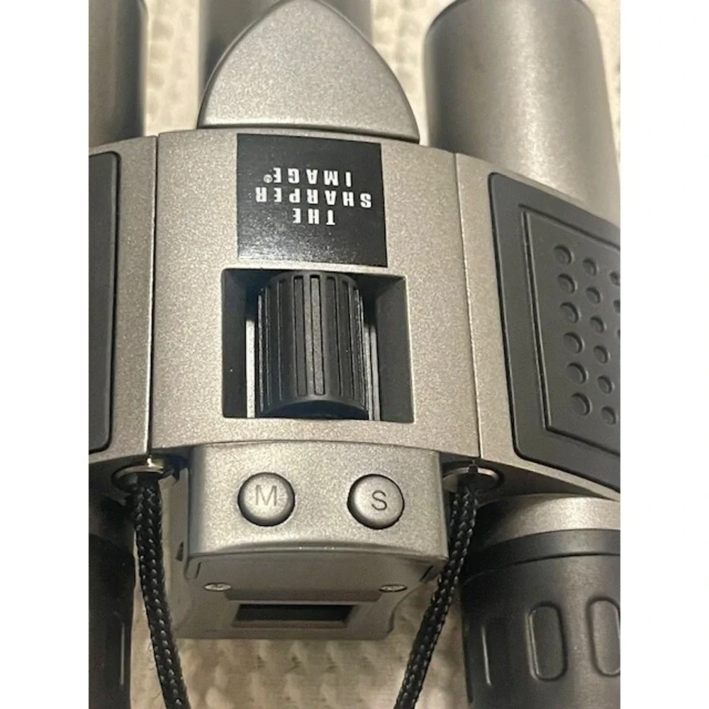 The Sharper Image 10X25 Digital Camera Binoculars
